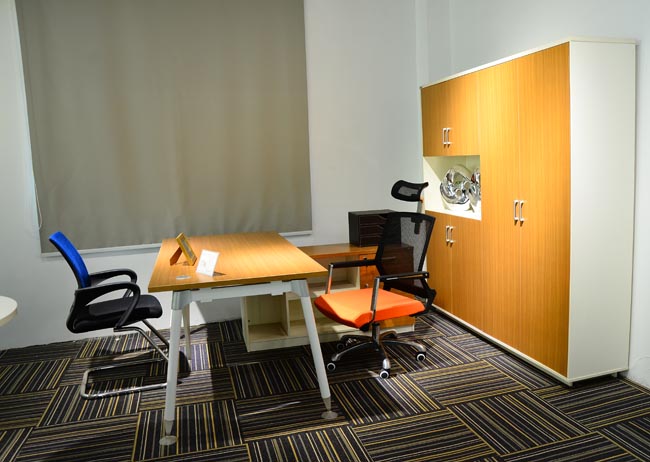 办公家具展览室