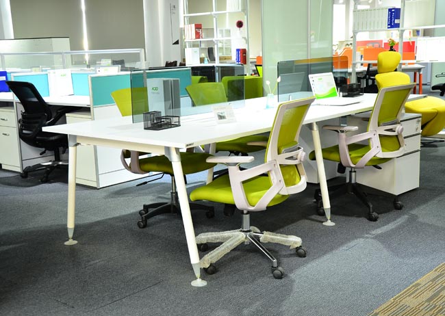 办公家具展览室