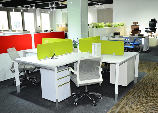 办公家具展览室