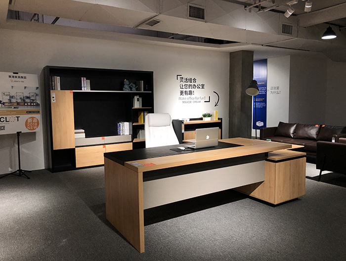  办公家具展览室 
