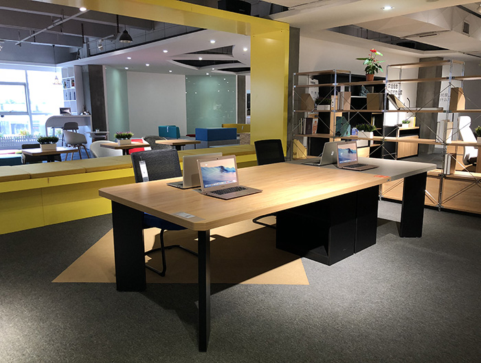  办公家具展览室 