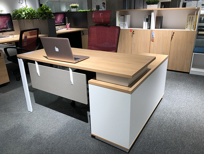  办公家具展览室 